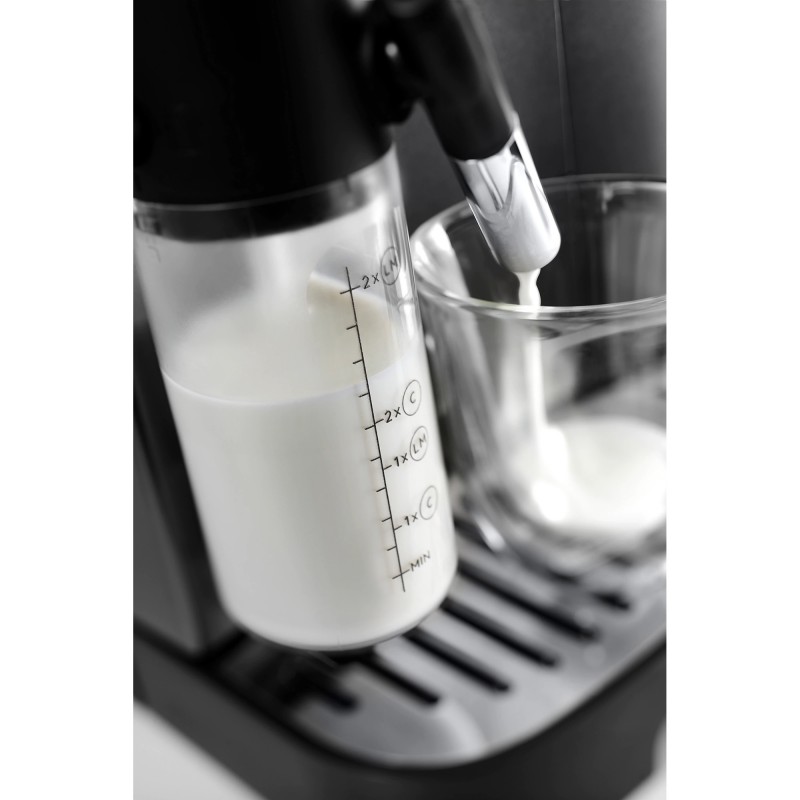 Espressor automat DeLonghi Magnifica Evo ECAM 290.61.B, Carafa pentru lapte, Sistem LatteCrema, Rasnita cu 13 setari, 1,8l, 15 bar, 1450W, Negru