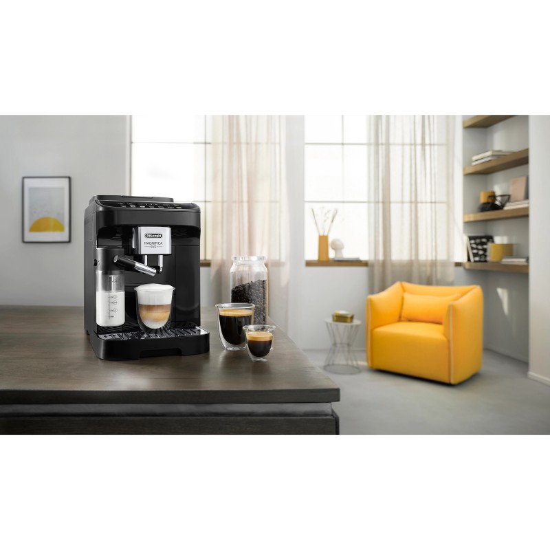 Espressor automat DeLonghi Magnifica Evo ECAM 290.61.B, Carafa pentru lapte, Sistem LatteCrema, Rasnita cu 13 setari, 1,8l, 15 bar, 1450W, Negru